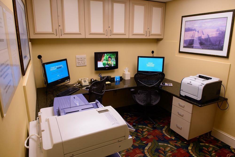 Hilton Garden Inn Rochester Downtown Екстер'єр фото